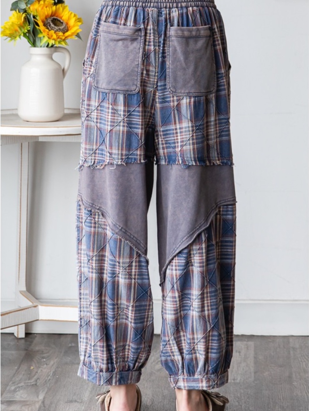 New Oli & Hali Navy Washed Plaid Cabin Kind Terry Patchwork Pants | Large - Picture 9 of 16